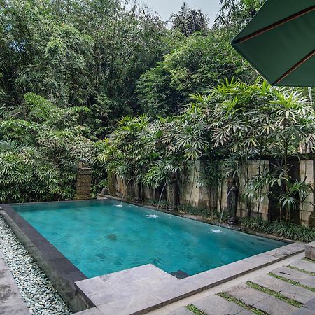 D'Legon Villas Ubud Esterno foto