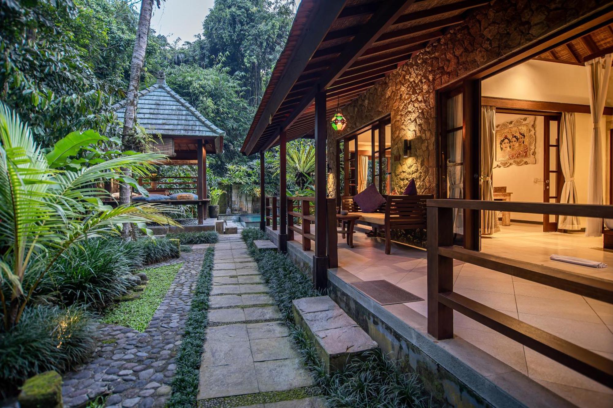 D'Legon Luxury Villas Ubud Esterno foto